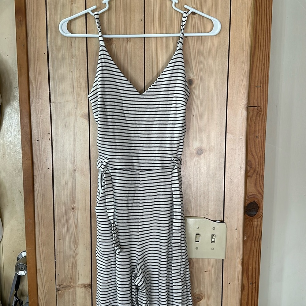 Striped jumper with waist tie.